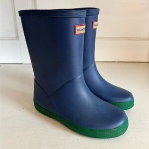 Hunter boy’s navy blue tall rain boots size US12